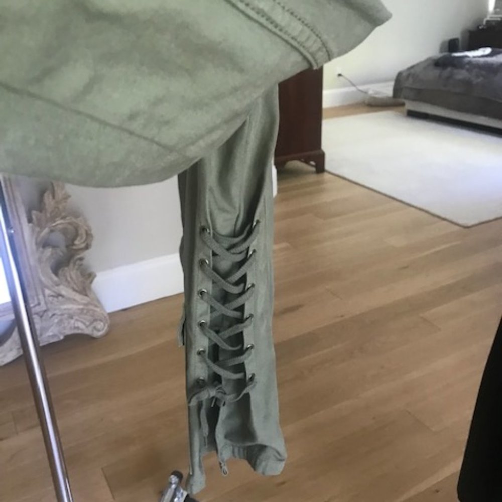 Jacket - Picture 3 of 6
